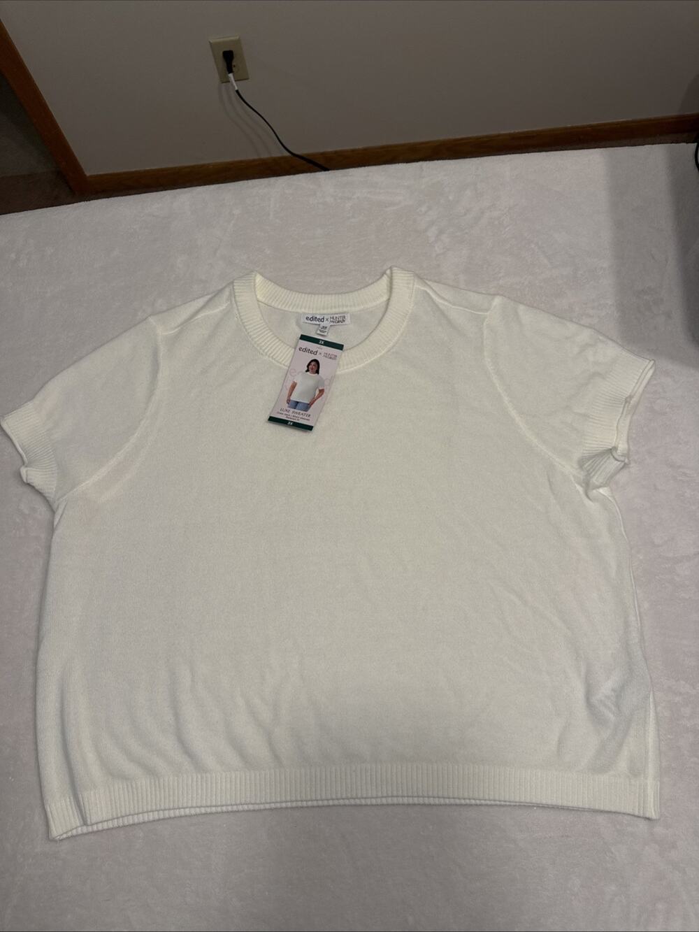 Edited x Hunter McGrady Women 3X Egret White Short Sleeve Knit Sweater 7ERW8031